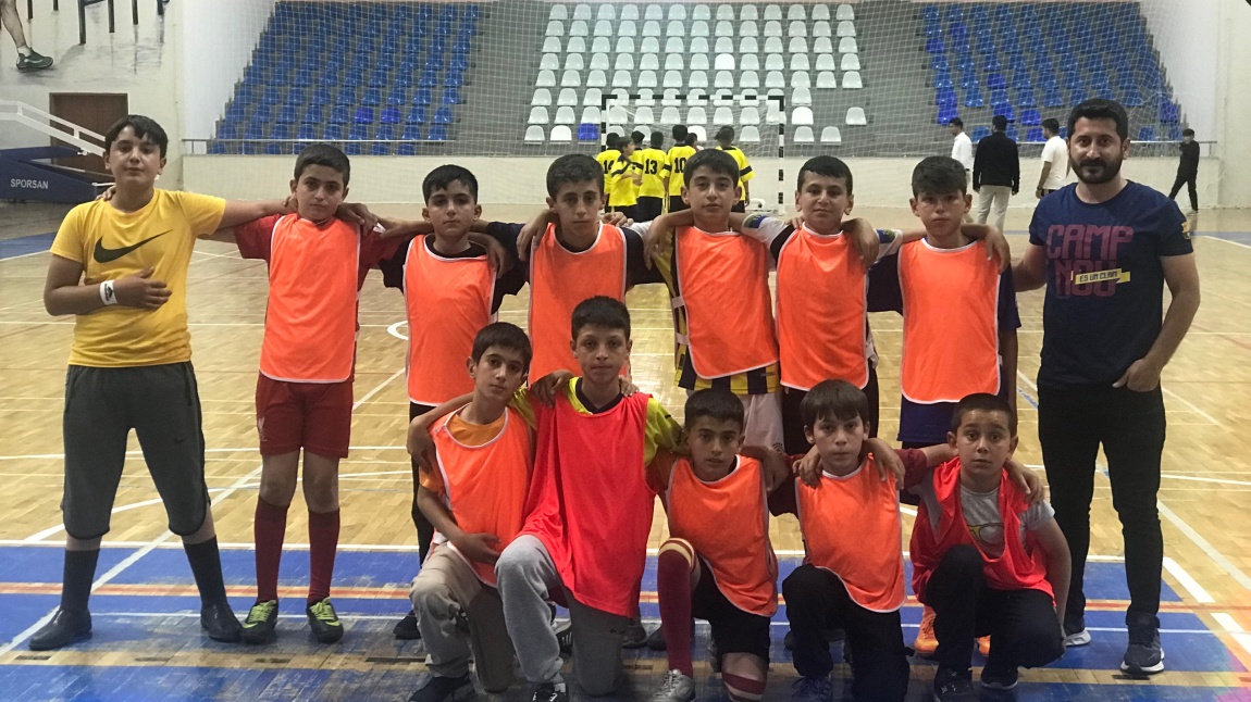 OKULLAR ARASI FUTSAL MAÇLARI